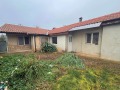 Продава КЪЩА, гр. Добрич, ЖП Гара, снимка 1