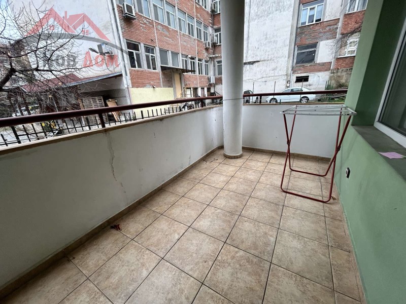 Продава 2-СТАЕН, гр. Велико Търново, Център, снимка 12 - Апартаменти - 52572439