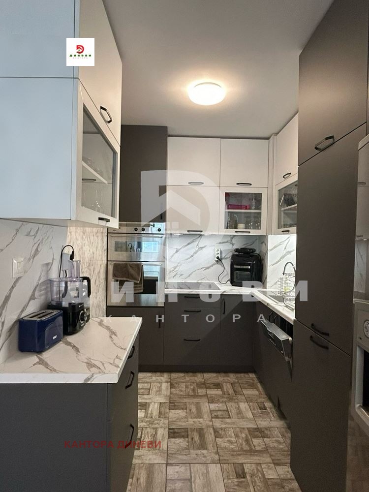 Продава 2-СТАЕН, гр. Стара Загора, Три чучура - център, снимка 3 - Апартаменти - 54299254