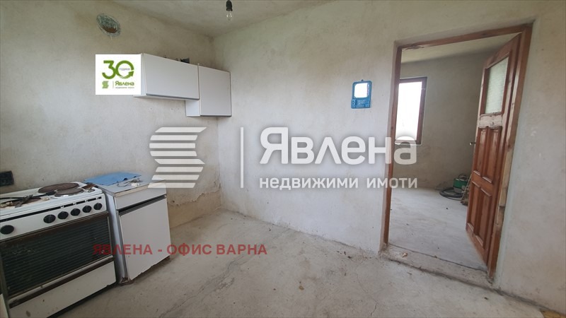 Продава КЪЩА, гр. Варна, м-т Перчемлията, снимка 9 - Къщи - 48384520