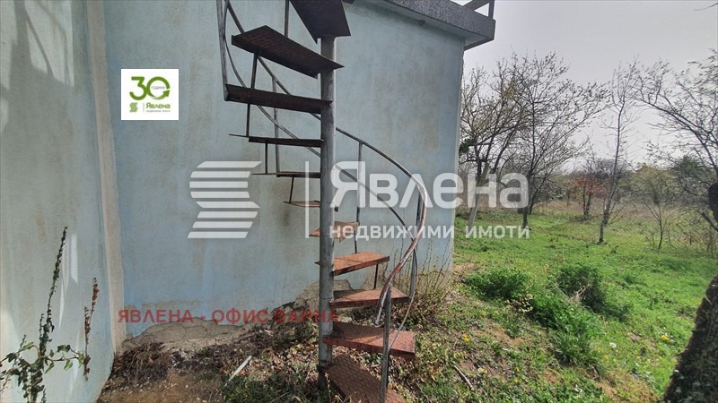 Продава КЪЩА, гр. Варна, м-т Перчемлията, снимка 3 - Къщи - 48384520