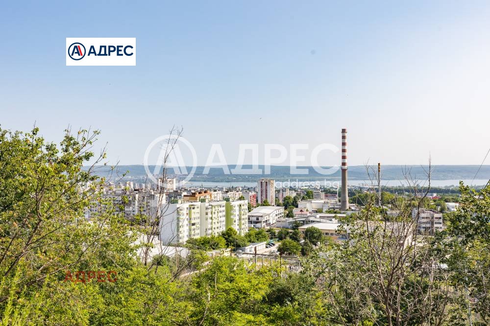 Продава КЪЩА, гр. Варна, м-т Планова, снимка 2 - Къщи - 53683040