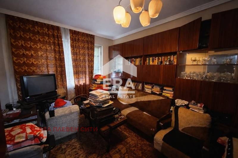 Продава 2-СТАЕН, гр. Плевен, Идеален център, снимка 13 - Апартаменти - 54262460