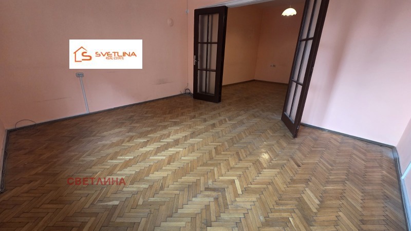 Продава 3-СТАЕН, гр. София, Център, снимка 4 - Апартаменти - 52891197