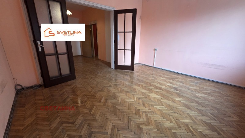 Продава 3-СТАЕН, гр. София, Център, снимка 3 - Апартаменти - 52891197