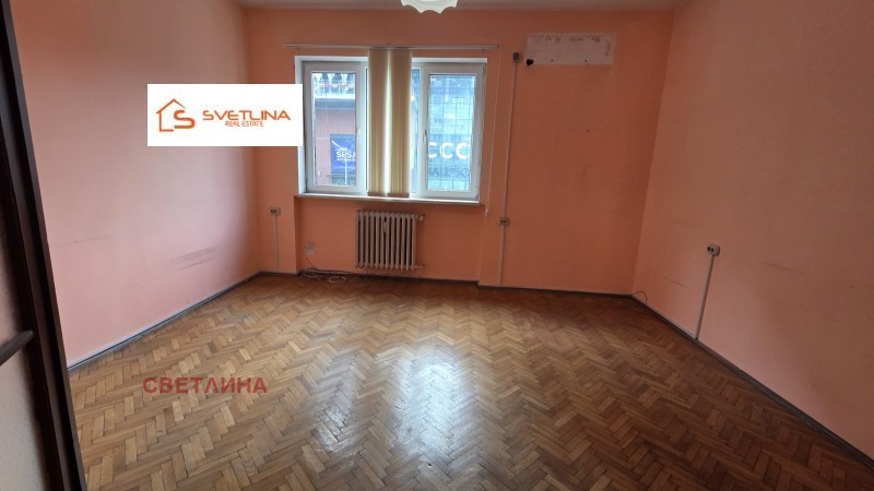 Продава 3-СТАЕН, гр. София, Център, снимка 5 - Апартаменти - 52891197