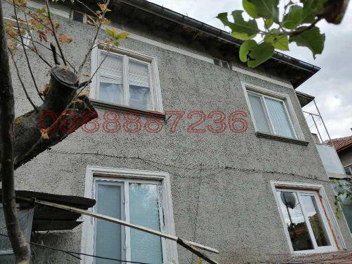 Продава ЕТАЖ ОТ КЪЩА, гр. Исперих, област Разград, снимка 5 - Етаж от къща - 52785003