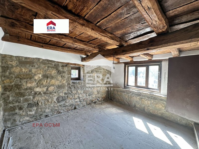 Продава КЪЩА, с. Къкрина, област Ловеч, снимка 8 - Къщи - 56213256