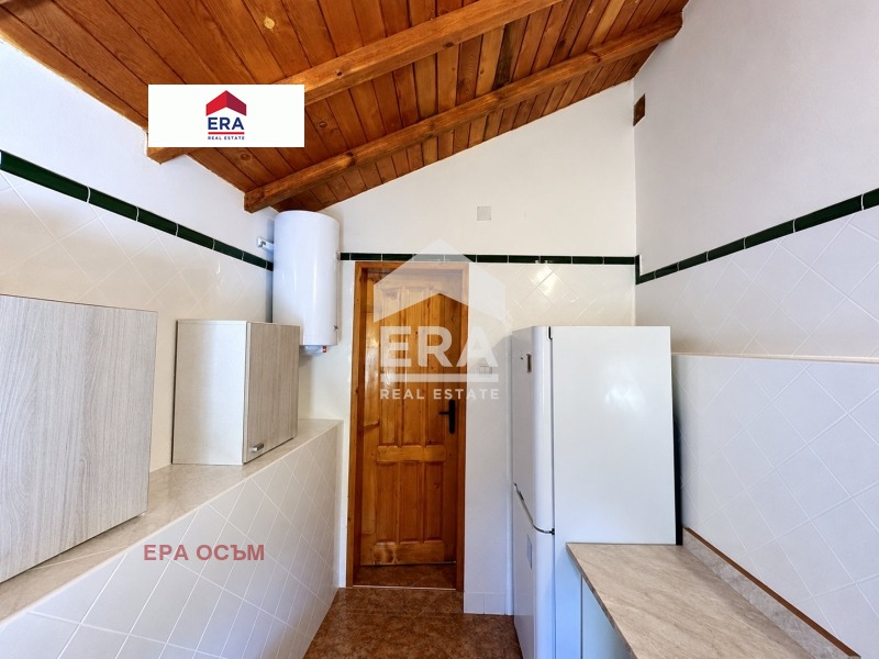 Продава КЪЩА, с. Къкрина, област Ловеч, снимка 3 - Къщи - 56213256