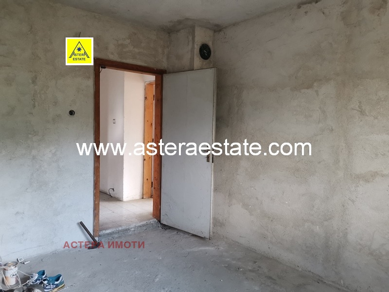 Продава КЪЩА, с. Рилци, област Благоевград, снимка 10 - Къщи - 56458627