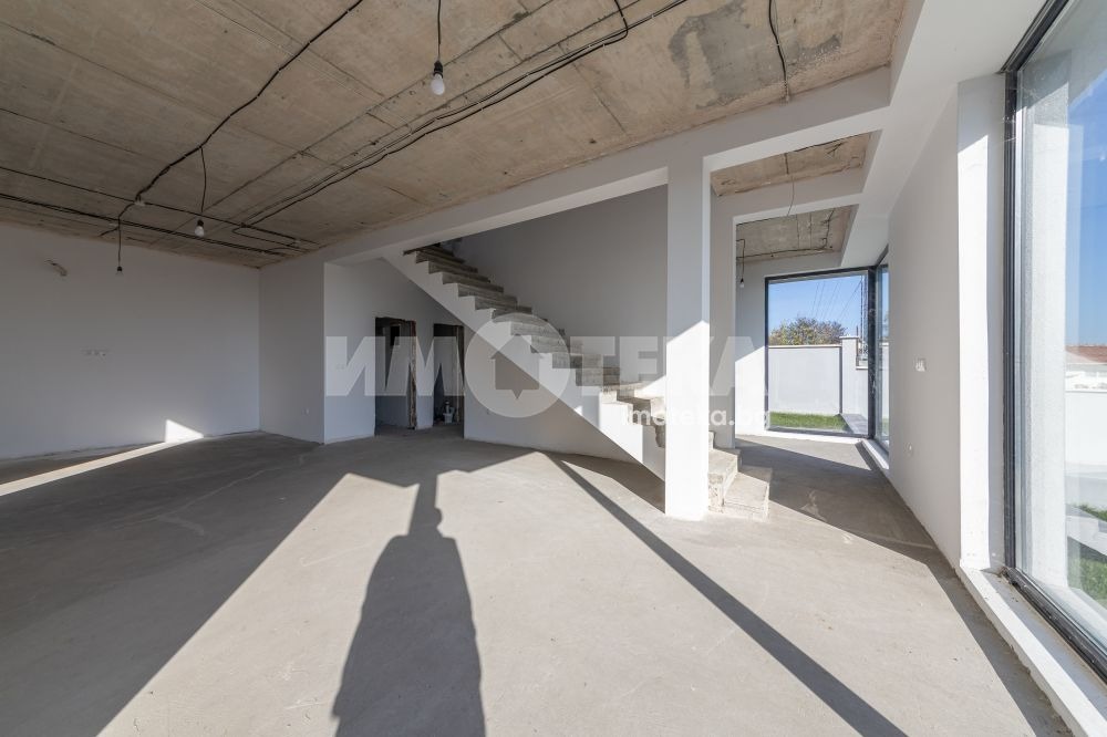 Продава КЪЩА, гр. Варна, м-т Ален мак, снимка 3 - Къщи - 54269229