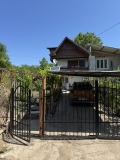 Продава ВИЛА, гр. Добрич, в.з. Лозята, снимка 2