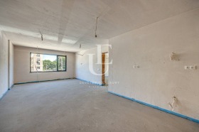 Продава 3-стаен град София Бояна - [1] 