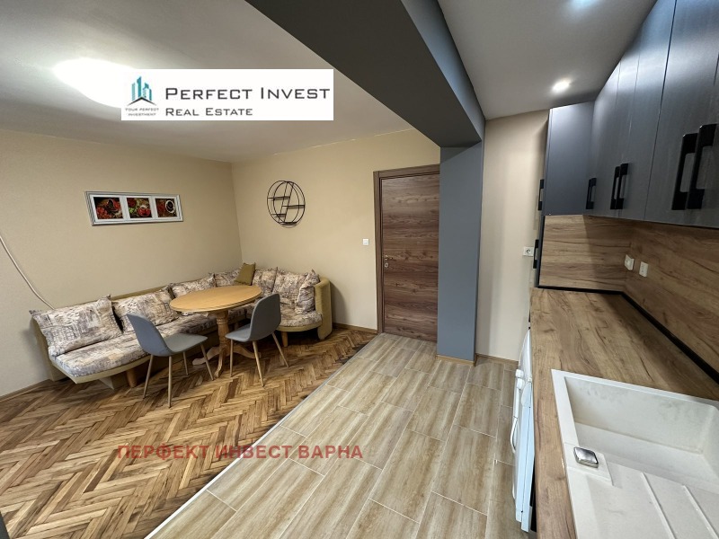 Продава 2-СТАЕН, гр. Варна, Централна поща, снимка 6 - Апартаменти - 52547674