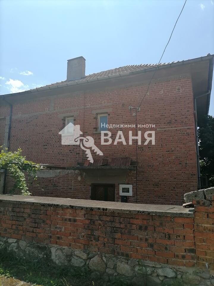 Продава  Къща, област Пловдив, с. Кърнаре •  150 000 лв. • ID 46318595 — holmes.bg - [1] 