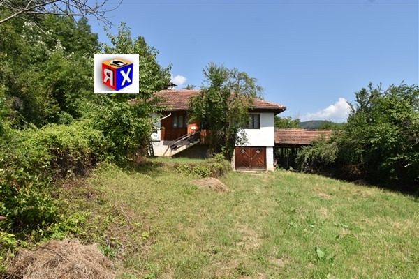Продава КЪЩА, с. Млечево, област Габрово