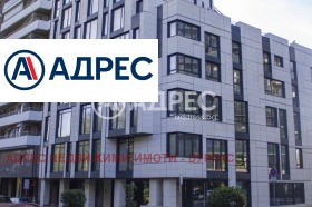 Γραφείο Λαζυρ, Βυργασ