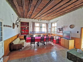 Продажба на имоти в с. Стара река, област Сливен - изображение 1 