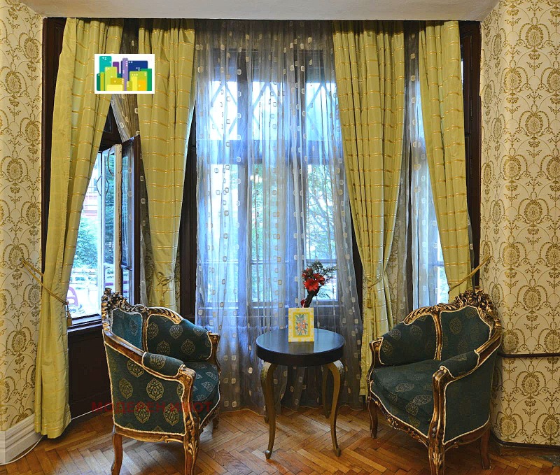 Eladó  1 hálószoba Sofia , Centar , 78 négyzetméter | 68150080