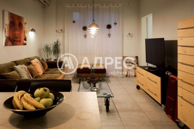 Продава 2-СТАЕН, гр. София, Център, снимка 2 - Апартаменти - 53179606