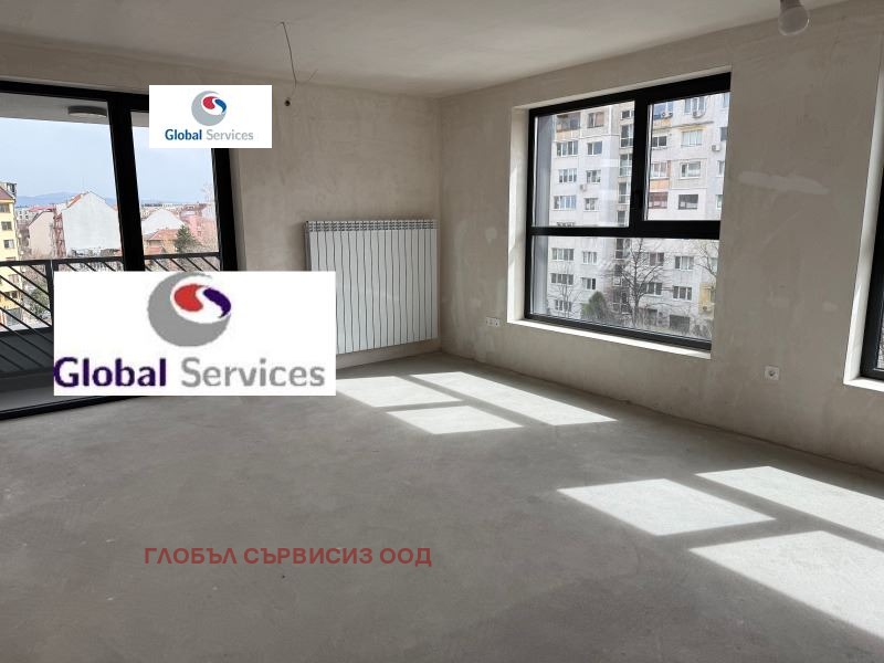 Eladó  2 hálószobás Sofia , Zona B-5-3 , 125 négyzetméter | 16601391