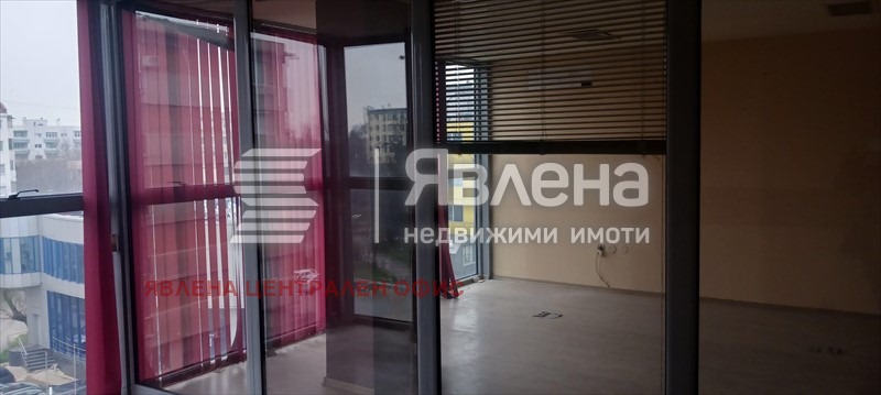 Продава ОФИС, гр. Пазарджик, Идеален център