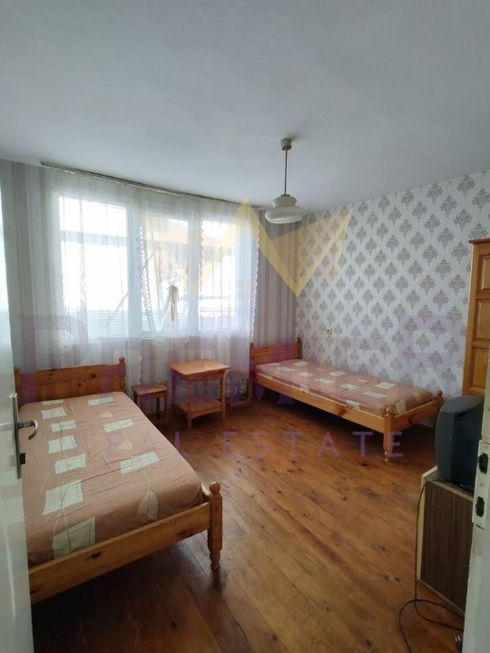 Продава ЕТАЖ ОТ КЪЩА, гр. Приморско, област Бургас, снимка 8 - Етаж от къща - 53339050