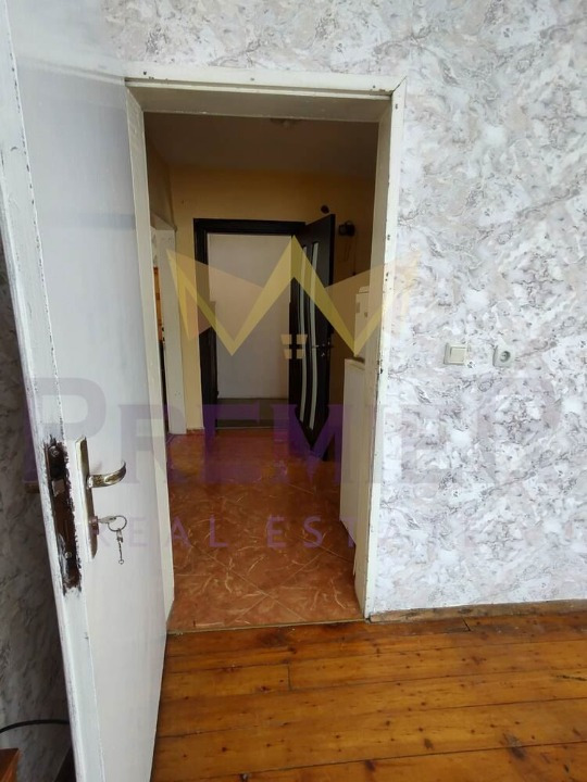 Продава ЕТАЖ ОТ КЪЩА, гр. Приморско, област Бургас, снимка 9 - Етаж от къща - 53339050