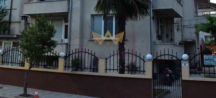 Продава ЕТАЖ ОТ КЪЩА, гр. Приморско, област Бургас, снимка 2 - Етаж от къща - 53339050