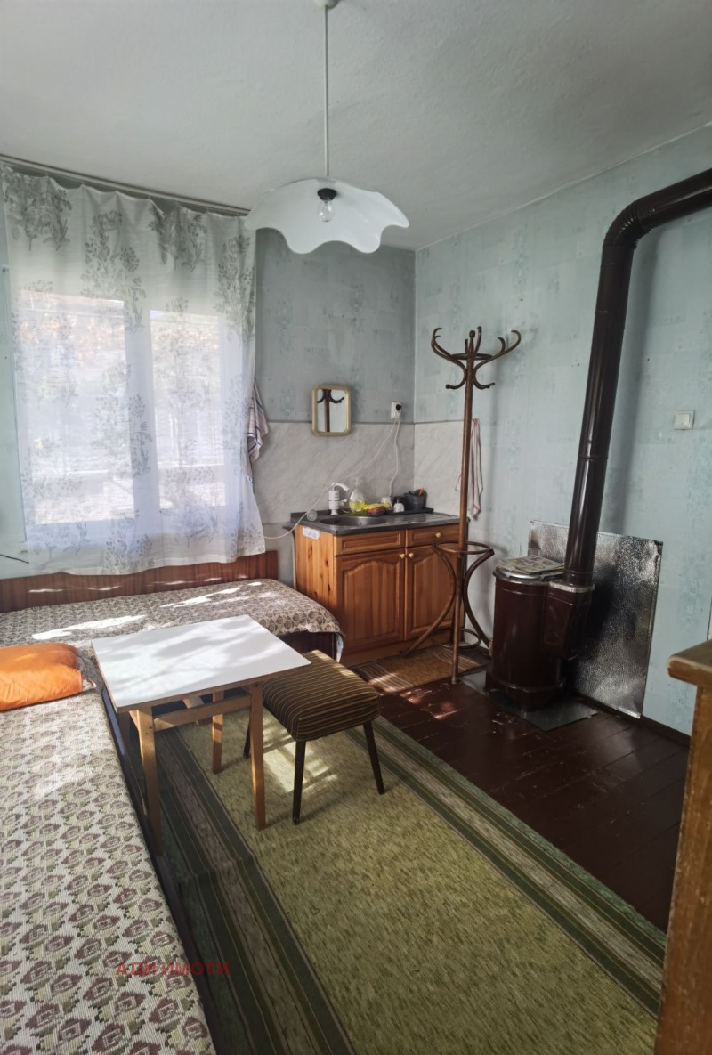 Продава  Къща област Пловдив , гр. Карлово , 166 кв.м | 10613924 - изображение [6]