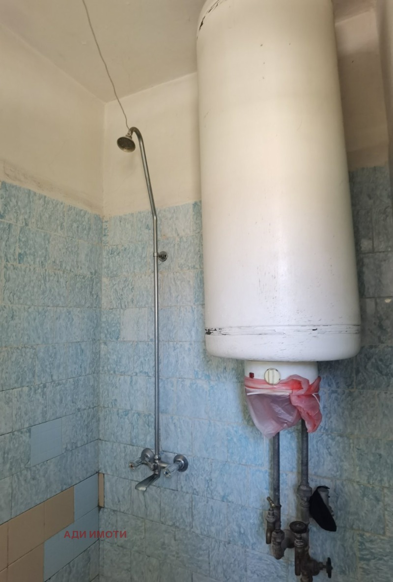 Продава  Къща област Пловдив , гр. Карлово , 166 кв.м | 10613924 - изображение [15]
