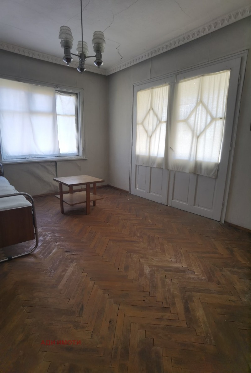 Продава  Къща област Пловдив , гр. Карлово , 166 кв.м | 10613924 - изображение [11]