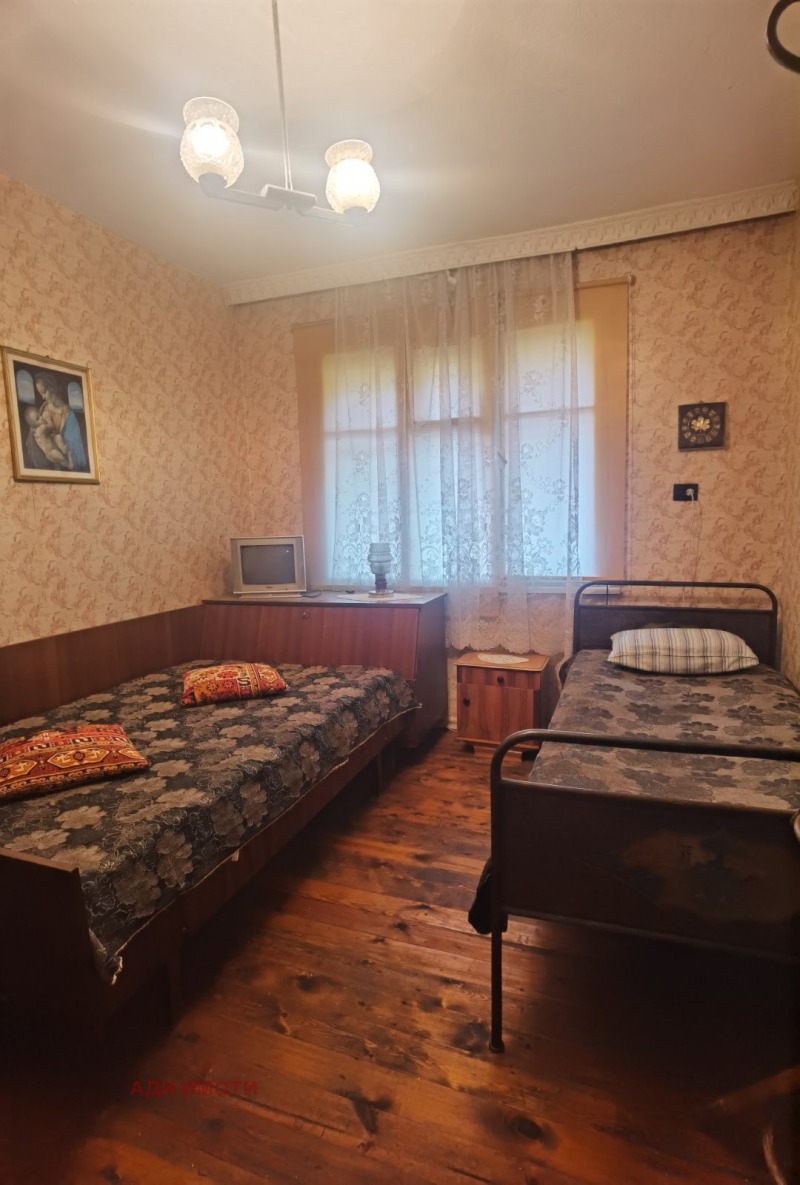 Продава  Къща област Пловдив , гр. Карлово , 166 кв.м | 10613924 - изображение [9]