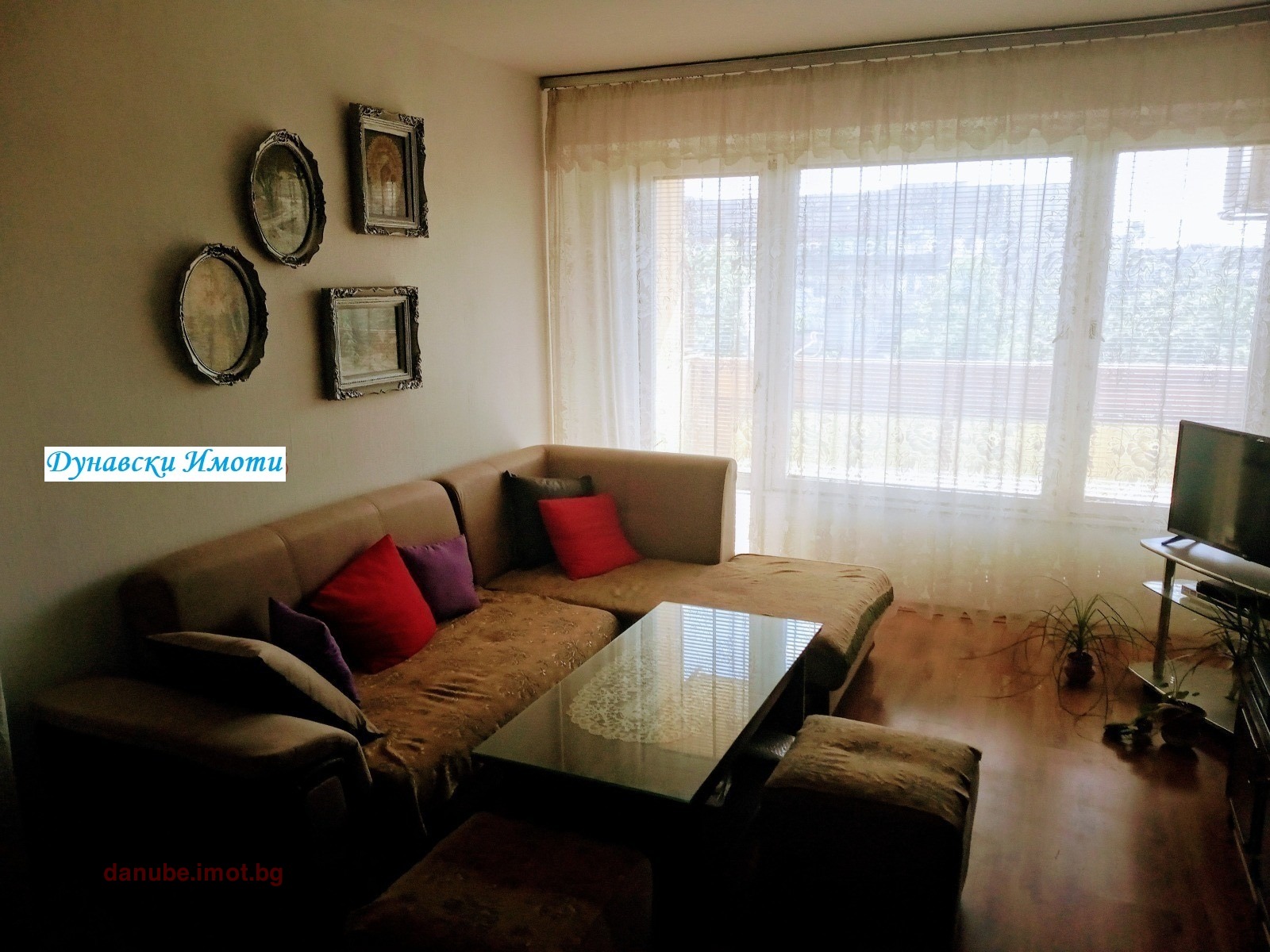 Продава 4-СТАЕН, гр. Русе, Чародейка - Юг, снимка 2 - Апартаменти - 55013897