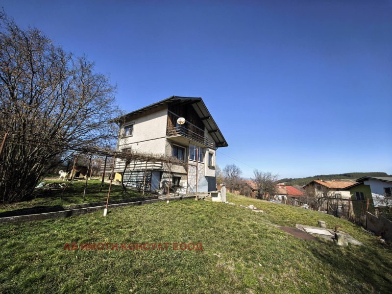 Продава КЪЩА в област София, гр. Сливница - 180 кв.м / 180 000 € » 352 049.40 лв., АБ ИМОТИ КОНСУЛТ ЕООД