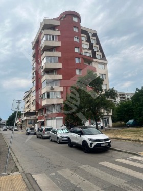 Garaj Lyulin 6, Sofia