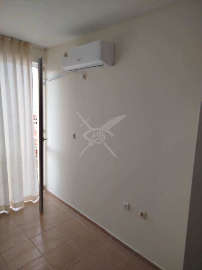 En venta  1 dormitorio región Burgas , Sveti Vlas , 70 metros cuadrados | 58187584 - imagen [6]