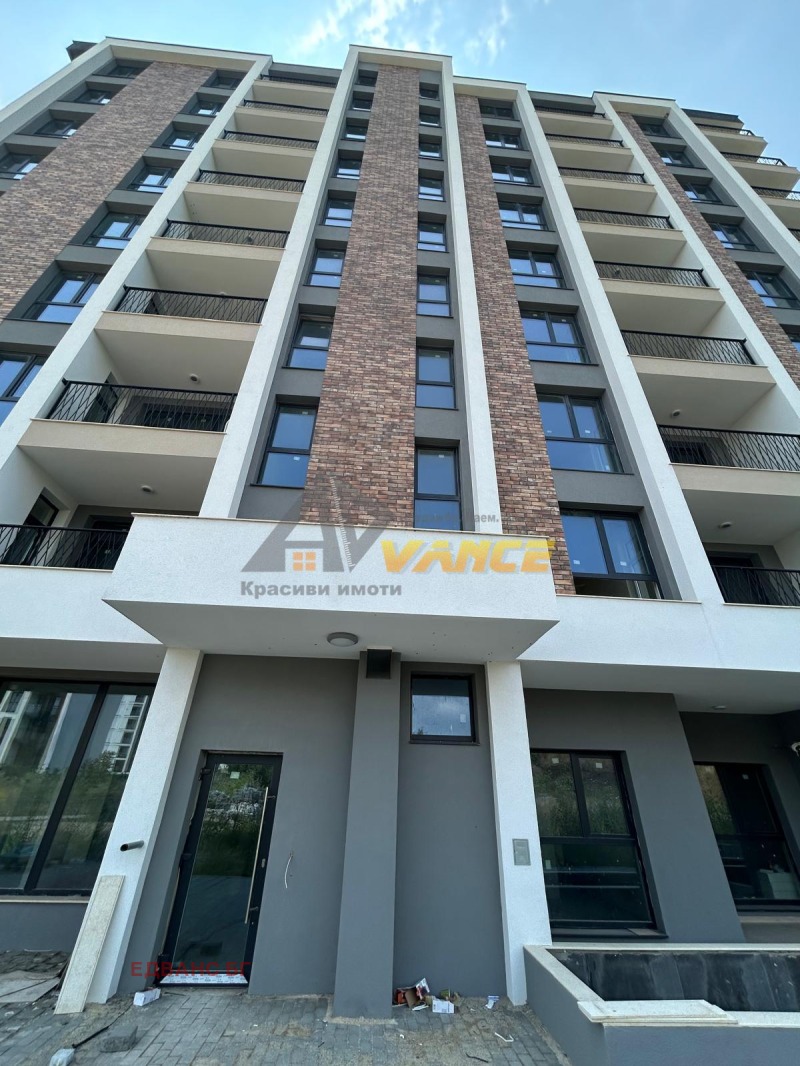Продава  2-стаен, град Бургас, Хоризонт •  125 900 EUR • ID 94812304 — holmes.bg - [1] 