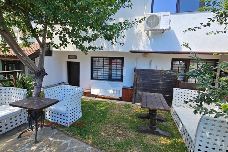 À venda  1 quarto Varna , m-t Manastirski rid , 101 m² | 94321439 - imagem [4]