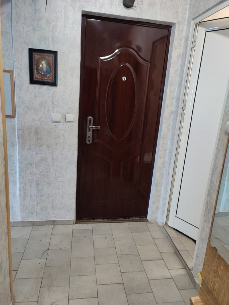 Продава 4-СТАЕН, гр. Стара Загора, Зора, снимка 13 - Aпартаменти - 47336313