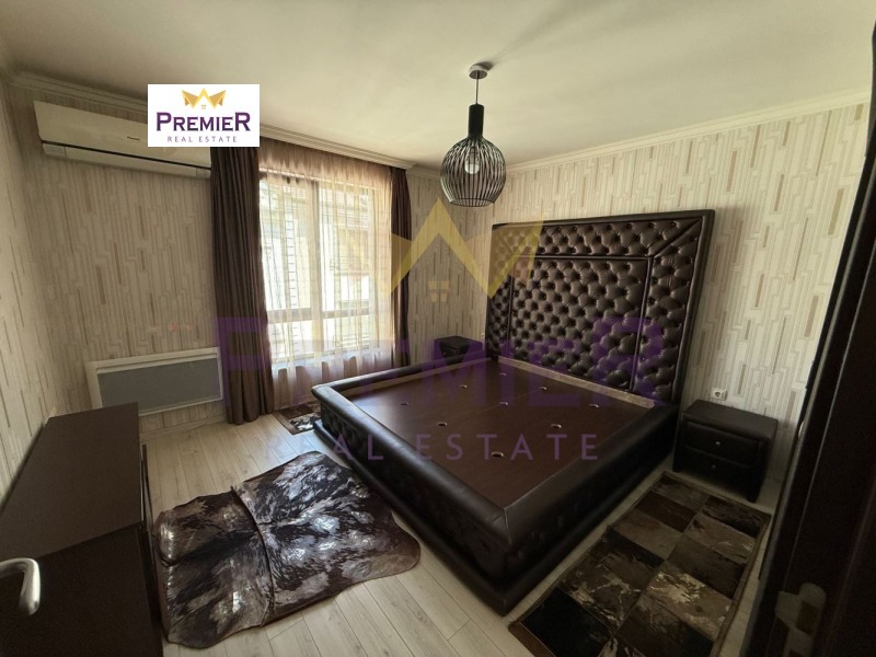 Продава МНОГОСТАЕН, гр. Бургас, Център, снимка 11 - Апартаменти - 53331346