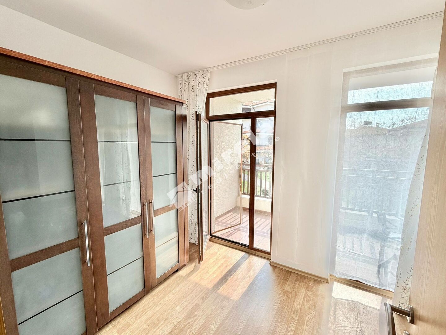 Продава 4-СТАЕН, гр. Ахелой, област Бургас, снимка 15 - Апартаменти - 53732284