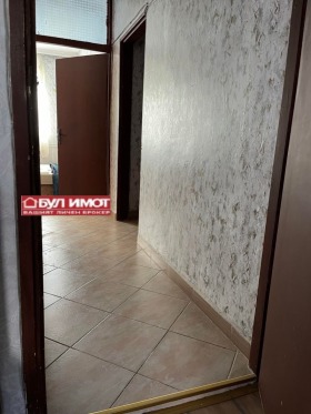 3 bedroom Vazrazhdane 1, Varna 9