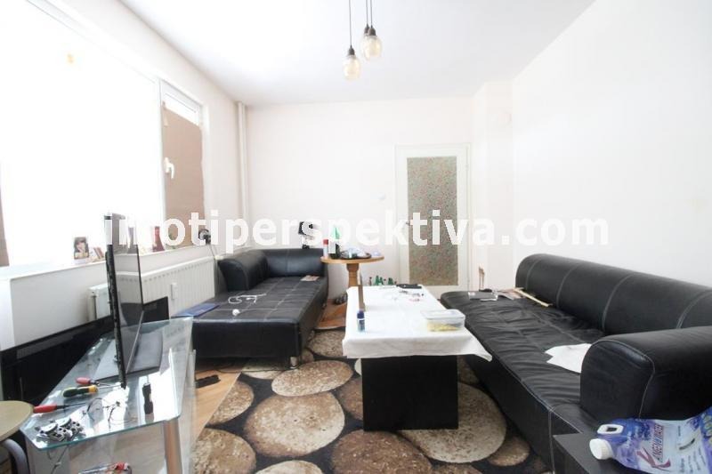 Продава  2-стаен град Пловдив , Кършияка , 60 кв.м | 65296973 - изображение [2]