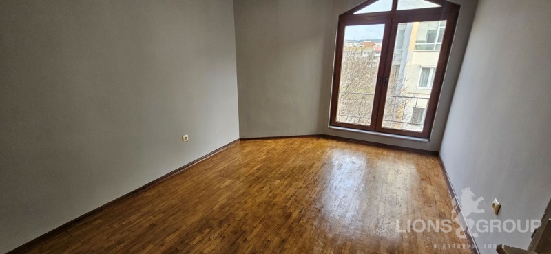 Продава 2-СТАЕН, гр. Варна, Зимно кино Тракия, снимка 4 - Апартаменти - 52647243