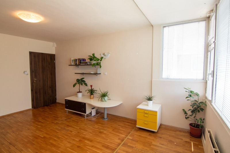 Till salu  2 sovrum Sofia , Mladost 3 , 93 kvm | 22478654 - bild [13]