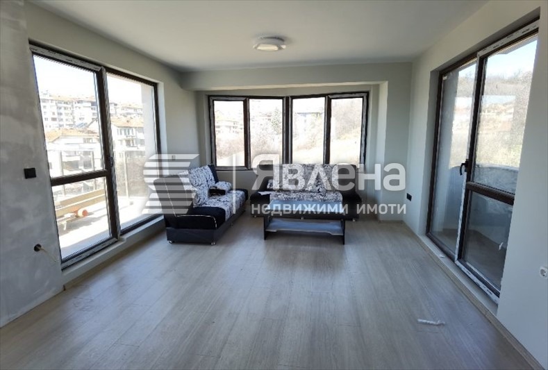 De vânzare  Maisonette Blagoevgrad , Șiroc țentâr , 131 mp | 39501038