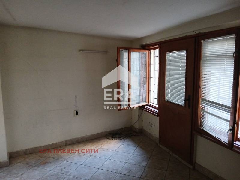 Till salu  Kontor Pleven , Idealen centar , 28 kvm | 48465349 - bild [2]