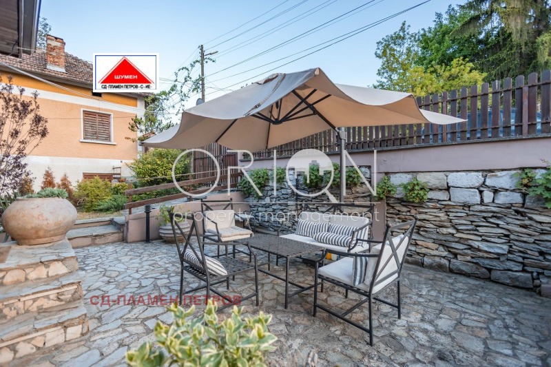 Продава КЪЩА, гр. Шумен, Макак, снимка 2 - Къщи - 53097087