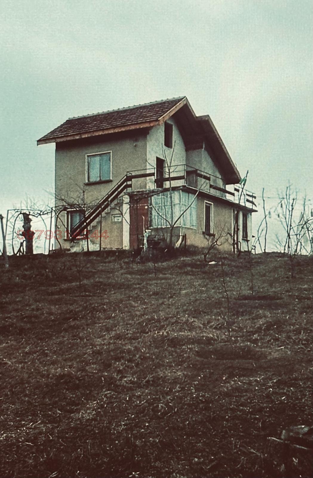 Продава КЪЩА, гр. Лом, област Монтана